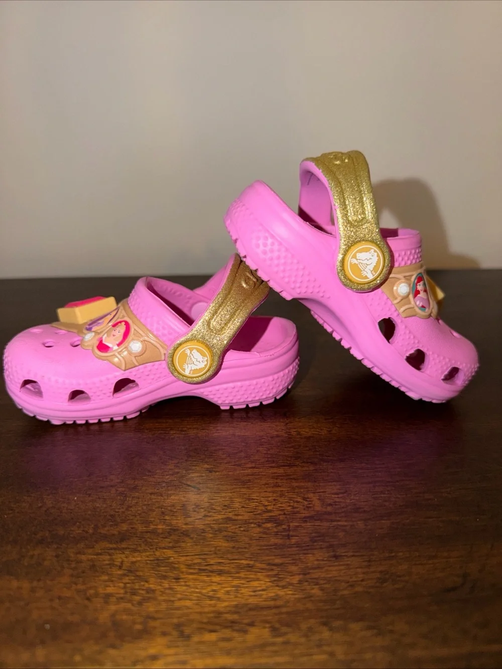 Disney Princess Light Up Jewel Crocs Size C4 🔥🔥🔥